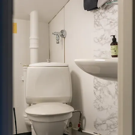 Cozy Near Santa Park