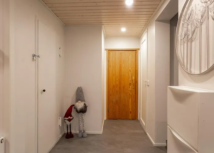 Cozy Near Santa Park Διαμέρισμα