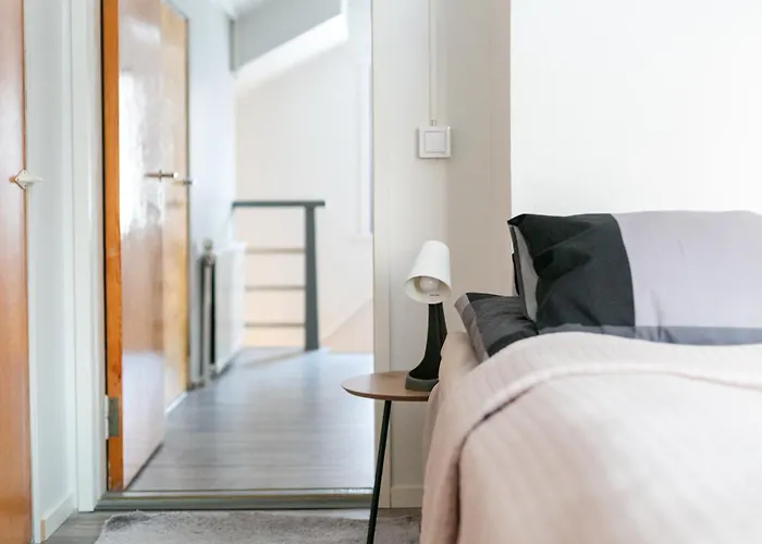 Cozy Near Santa Park Διαμέρισμα *